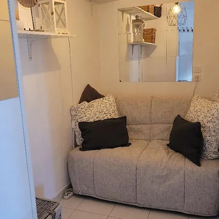 Apartment A 50m De La Avec Parking Et Wi-fi - Fr-1-482-155